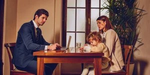 A child custody lawyer offers a free consultation to a mother and child.